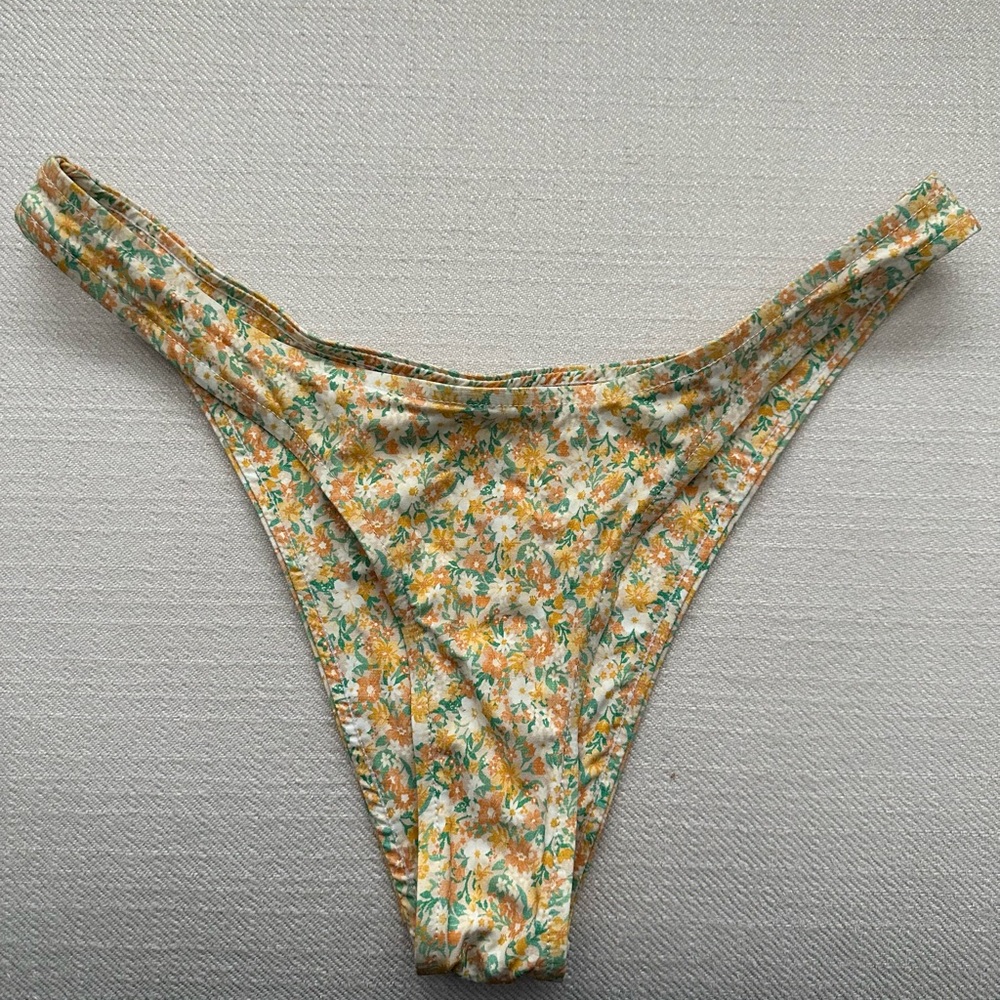 Stone Fox Swim Ditsy Floral Luka Bottom - Medium